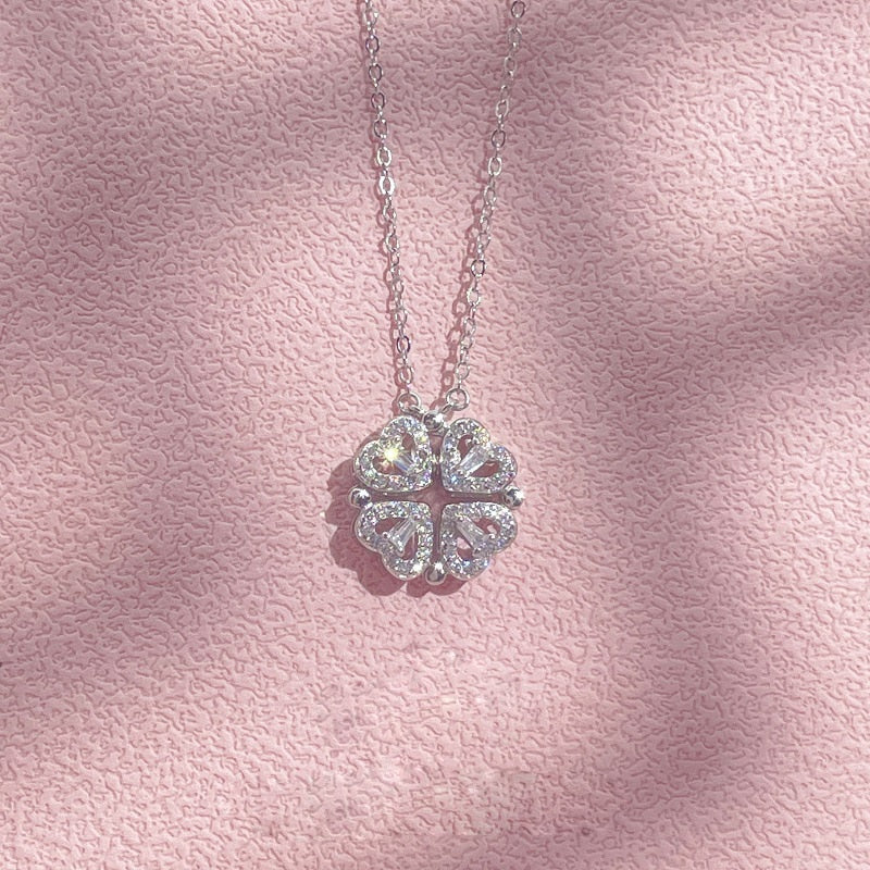 Compra 1 leve 3 - Colar Trevo de Coração