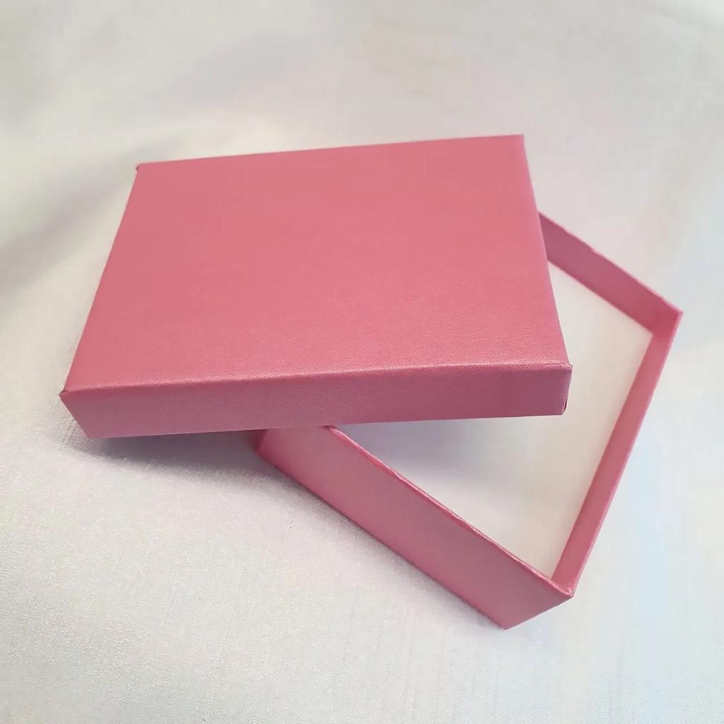 Colar Trevo de Corações com cartão dedicatória