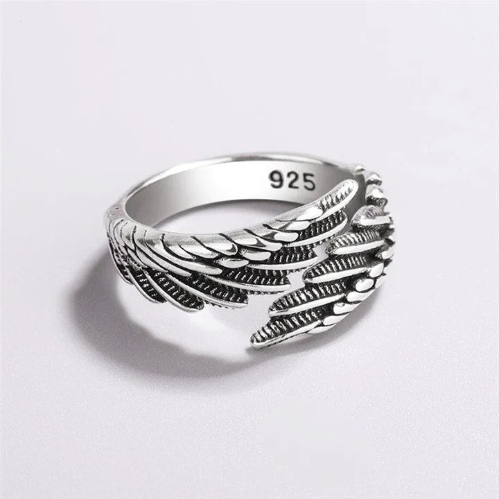 Anel aço unisex - Asas de Anjo - Uma Lembrança Especial