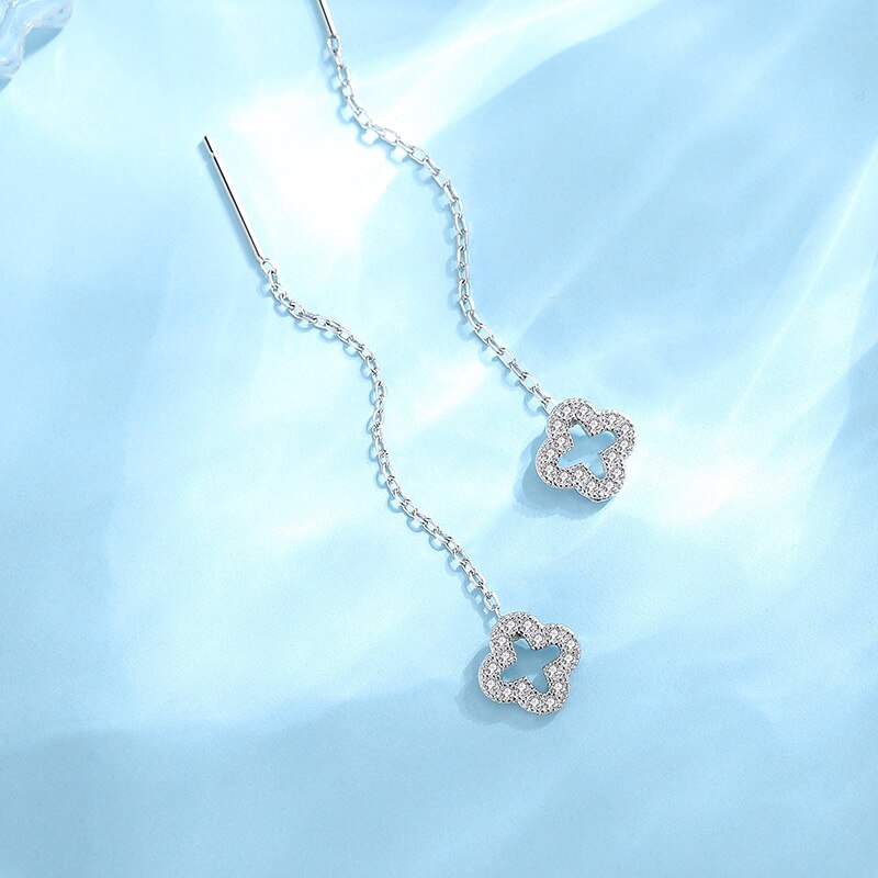 Brincos feminino Trevo de Quatro folhas em Prata Esterlina