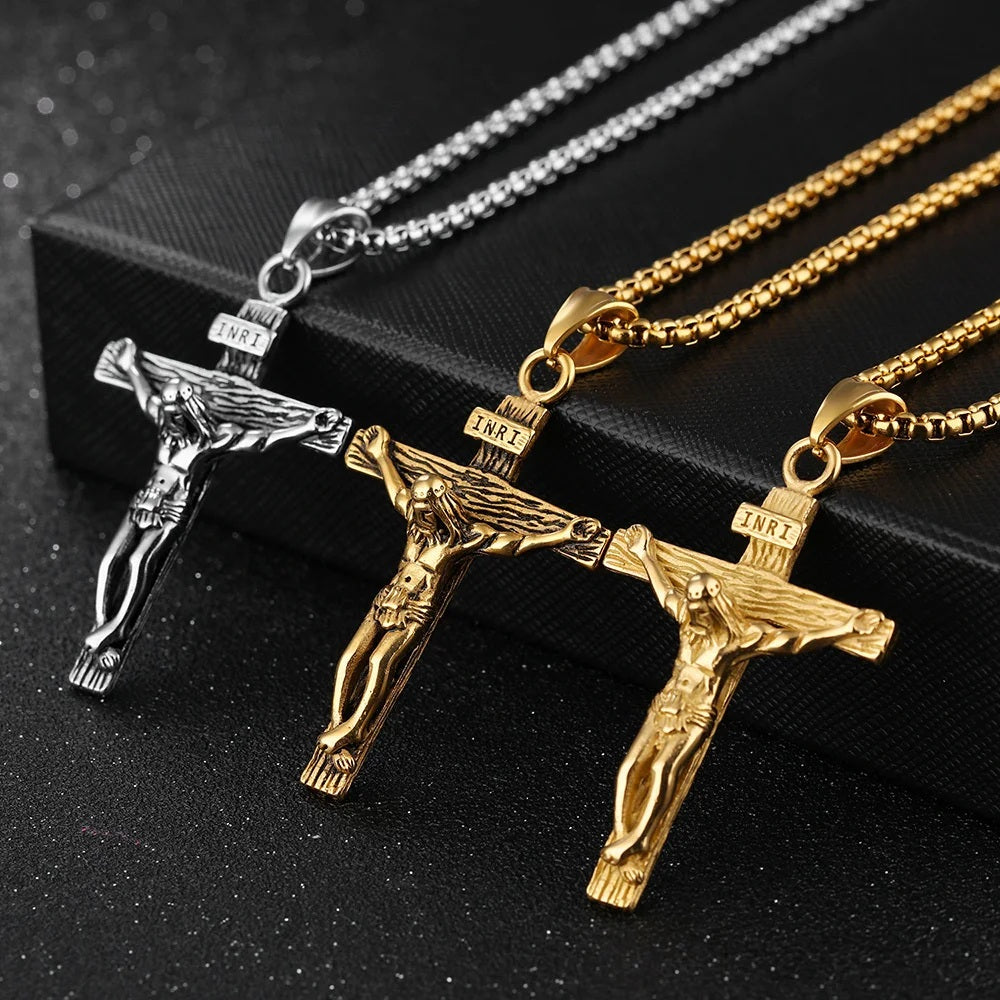 Colar Crucifixo Jesus Cristo - A Crucificação